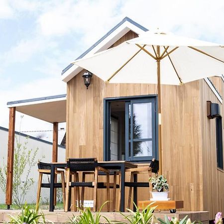 فيلا Tiny House En Baie Du Mont-Saint-Michel دول دي بْروتانْيِ المظهر الخارجي الصورة