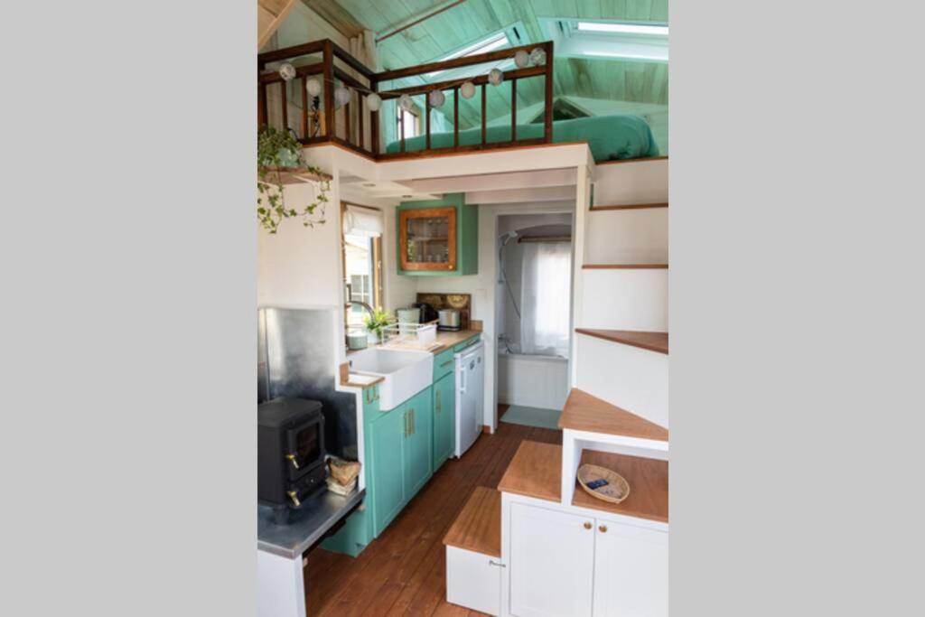 فيلا Tiny House En Baie Du Mont-Saint-Michel دول دي بْروتانْيِ المظهر الخارجي الصورة